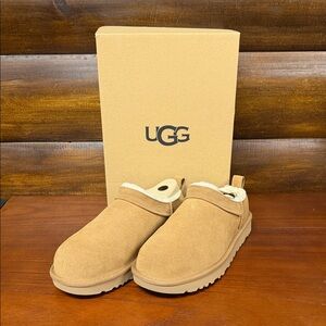 UGG Women’s Micro